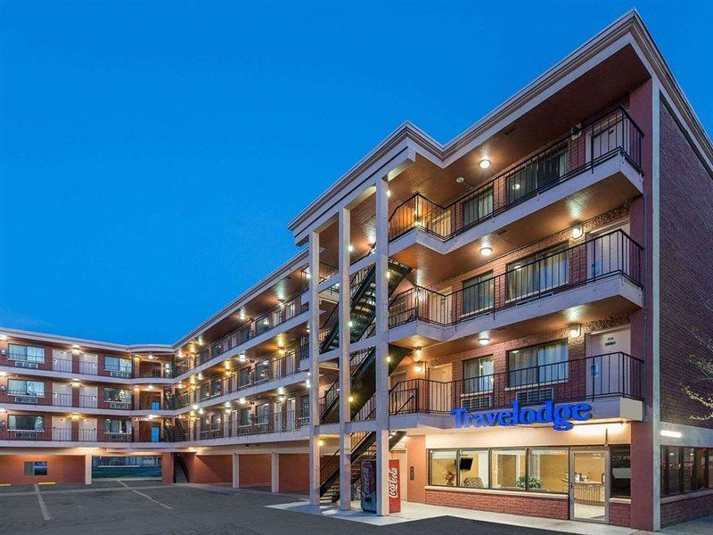 Travelodge By Wyndham Рино Экстерьер фото